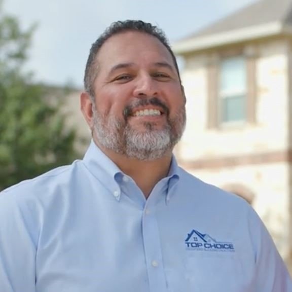 Roland de la Garza